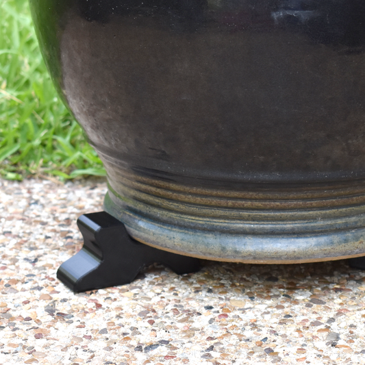 Large Plant Pot Feet Risers Set of 3 — PETG,  UV and Shatter Resistant, For 12"+ Pots