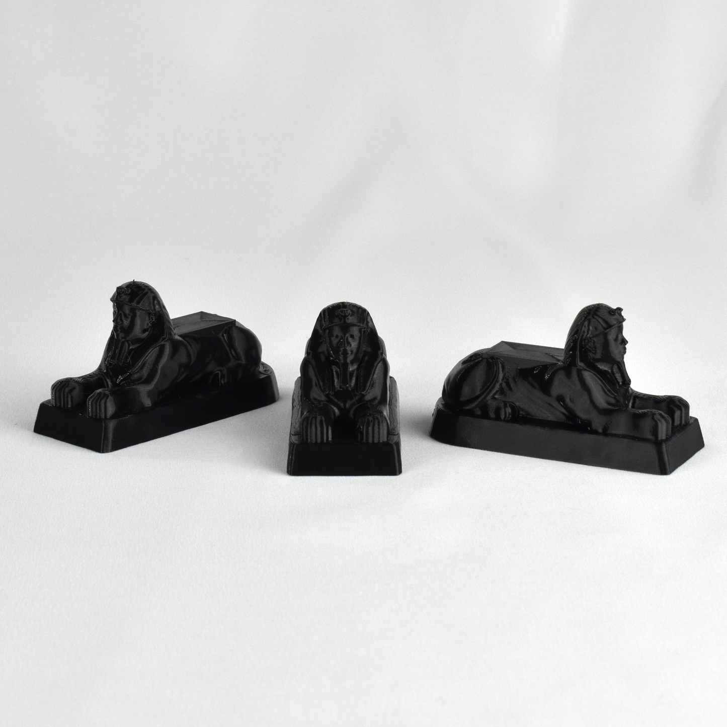 Sphinx Decorative and Durable Planter Risers, Black