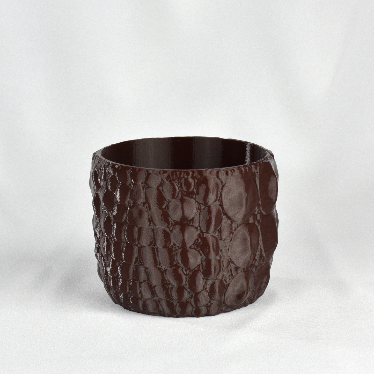 Small Alligator Planter, Chocolate, 4-inch Pot