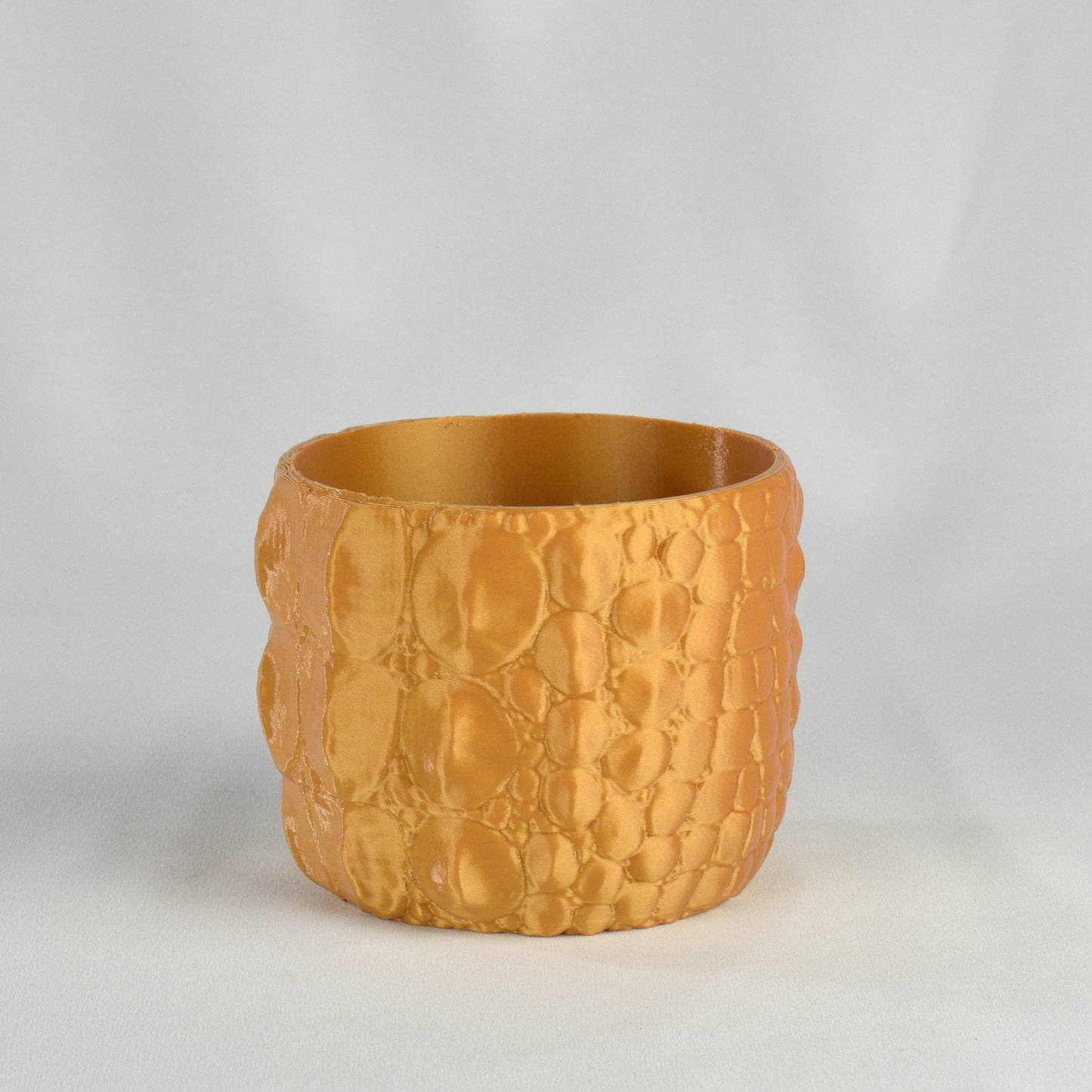 Small Alligator Planter, Gold Color, 4-inch Pot